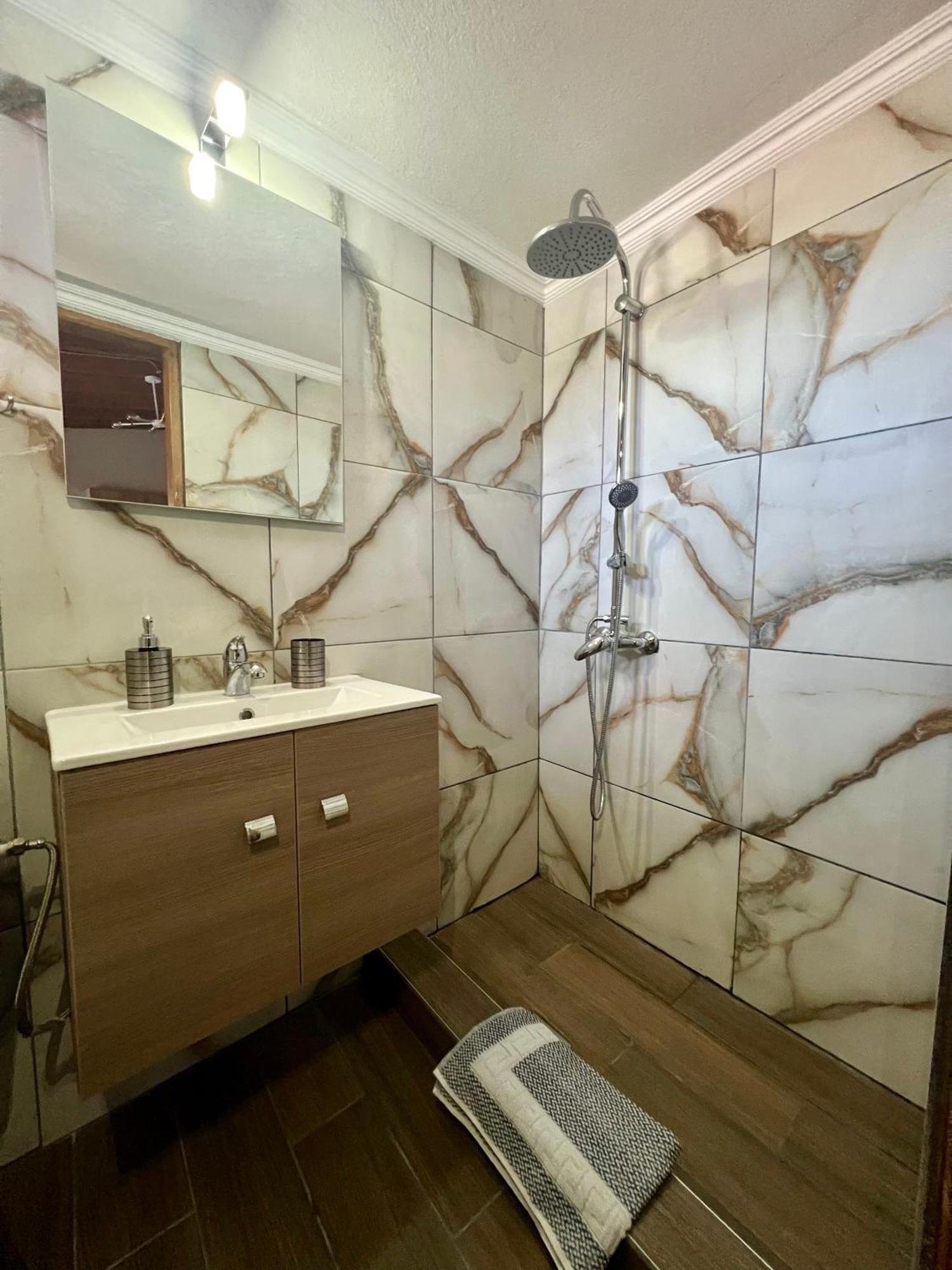 Garden Stay Agios Pavlos  外观 照片